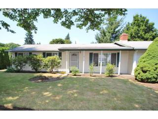 2243 Minnesota St, Eugene OR  97402-6214 exterior