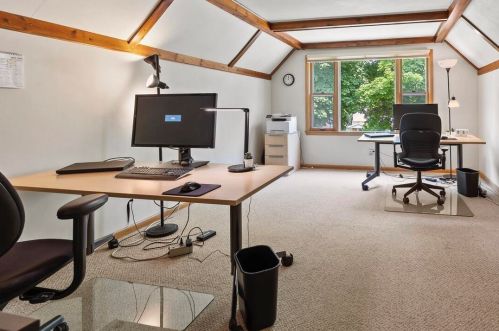 3521 Ohio Ave, Milwaukee WI 53207-2813 exterior