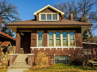 1712 105th St, Chicago, IL 60643-2708