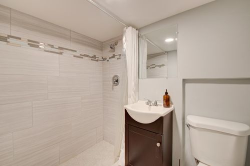 2317 Tripp Ave, Chicago IL  60639-3613 exterior