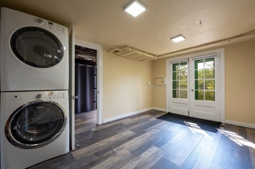 425 Olympia Rd, Pittsburgh PA 15211-1312 exterior