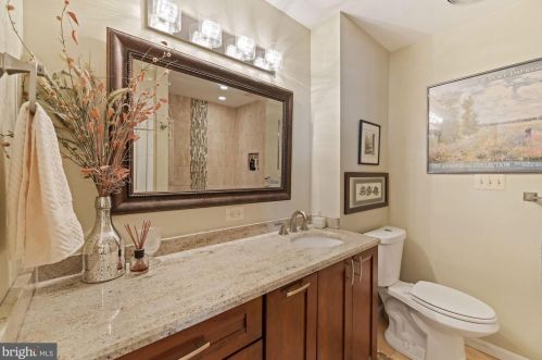 449 N St, Washington DC  20024-3701 exterior