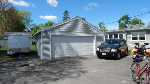 126 Broadway, Concord, NH 03301-2744