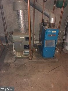 2044 22nd St, Philadelphia PA 19121-1401 exterior