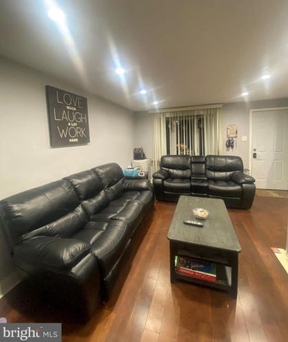 4426 Marple St, Philadelphia PA 19136-3713 exterior