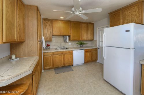 2711 Linden St, Tucson AZ 85719-3631 exterior