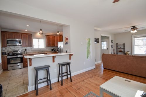 48 Concord St, Dover NH 03820-3138 exterior