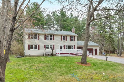 6 Windham Dr, Concord, NH 03301-5836