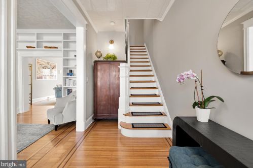 1218 Fairmont St, Washington DC  20009-5322 exterior