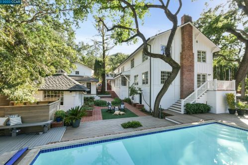 31 Ridge Park Ln, Concord CA 94518-1451 exterior