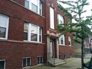 4015 Kimball Ave, Chicago IL  60625-5110 exterior