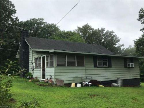 1120 Piedmont Springs Rd, Hartman, NC 27016-7406