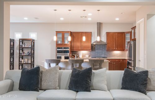 22113 31st St, Phoenix AZ 85016-7009 exterior