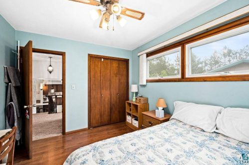 4027 Old Midway Rd, Duluth MN 55810-9728 exterior