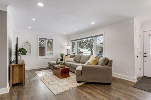 110 11 Ave, South Saint Paul MN 55075-1946 exterior