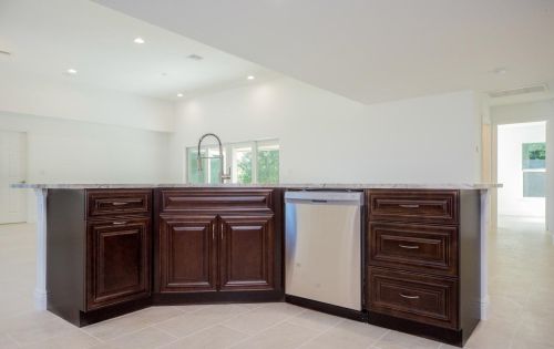 1660 Lexington Dr, Fort Pierce FL 34953-1629 exterior