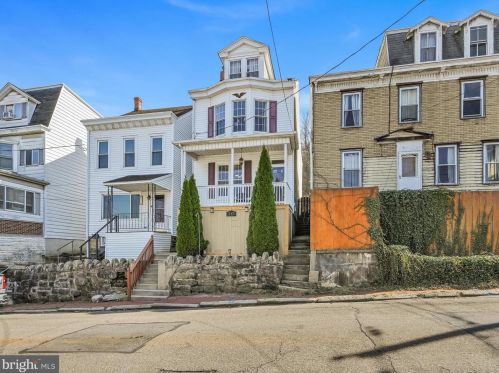 517 Pierce St, Primrose PA  17901-3429 exterior