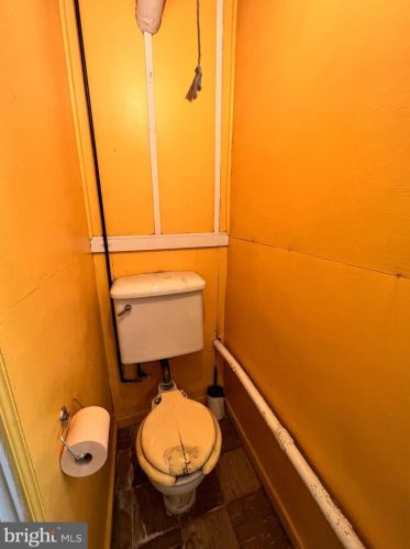 1318 Howard Ave, Primrose PA 17901-3418 exterior