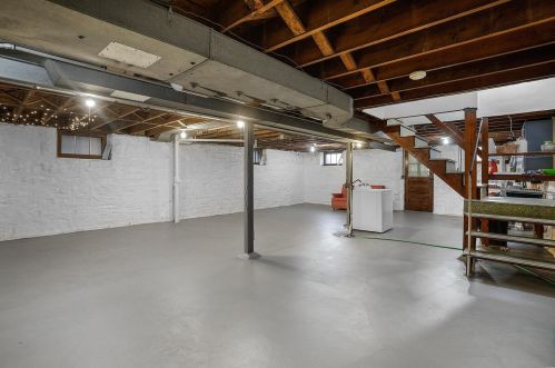 5312 Pernod Ave, Saint Louis MO 63139-1536 exterior