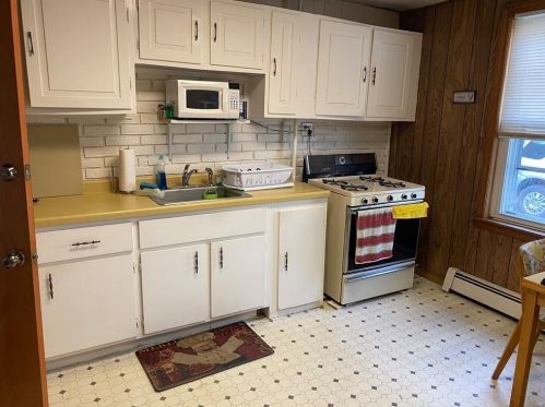 215 Gladstone St, Boston MA exterior