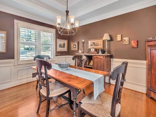 4465 Kings Pt Cir, Atlanta GA 30338-5918 exterior