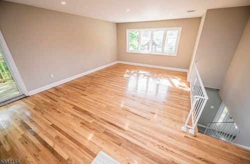 101 Pocono Trl, Hopatcong NJ  07843-1009 exterior