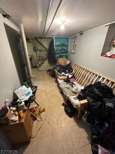 322 Vermont Ave, Irvington NJ 07111-2563 exterior