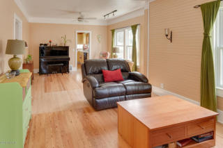 808 Campbell Ave, Kalamazoo, MI 49006-3306