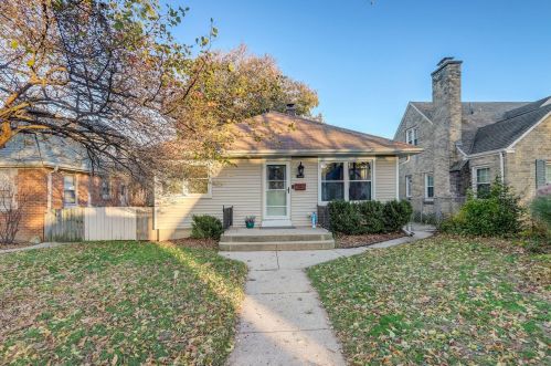 2850 77th St, Milwaukee WI  53219-2766 exterior