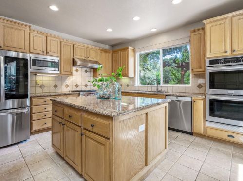 2593 Aberdeen Ln, Folsom CA  95762-5656 exterior