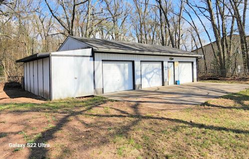 62 Sheridan Dr, Meskegon, MI 49442-1434