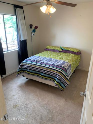 3357 Country Club Rd, Tucson AZ  85713-6205 exterior