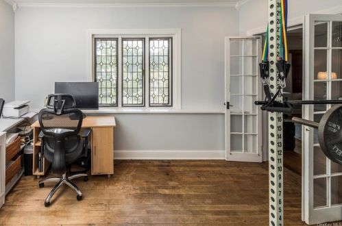 50 Sycamore Ave, Mount Vernon NY 10553-1241 exterior