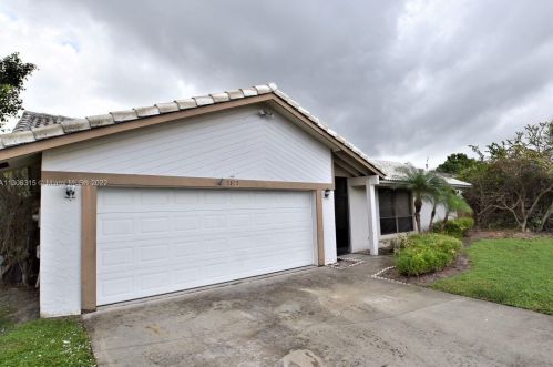 7195 5th Ave, Boca Raton FL  33487-2356 exterior