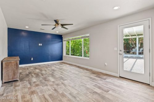 7035 15th St, Phoenix AZ  85020-5414 exterior