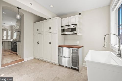 3522 13th St, Washington DC 20032-4422 exterior