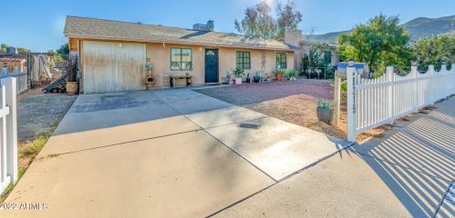 8215 25th Pl, Phoenix AZ  85042-7023 exterior