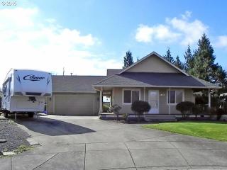 2408 Kalmia St, Eugene, OR 97404-3830