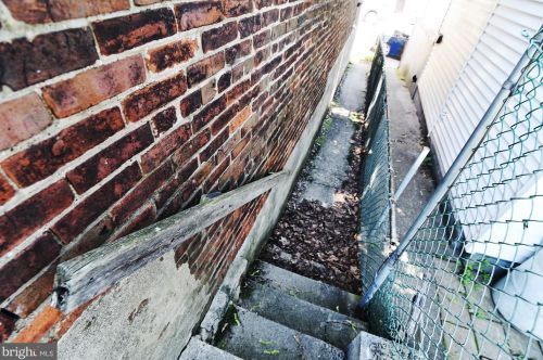 323 Race St, Primrose PA 17901-2332 exterior