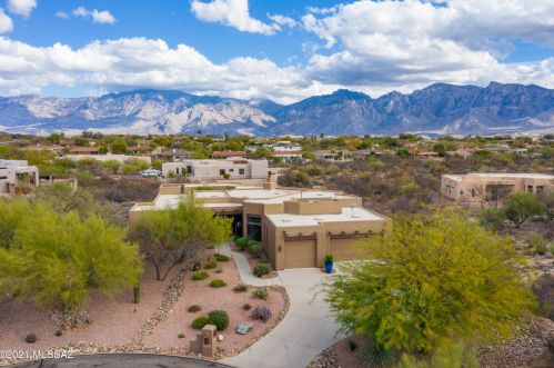 921 Painted Clouds Pl, Tucson AZ 85755-9372 exterior