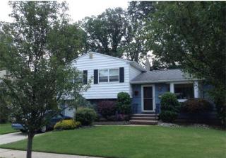 14 Eastlick Rd, Edison NJ  08817-3822 exterior