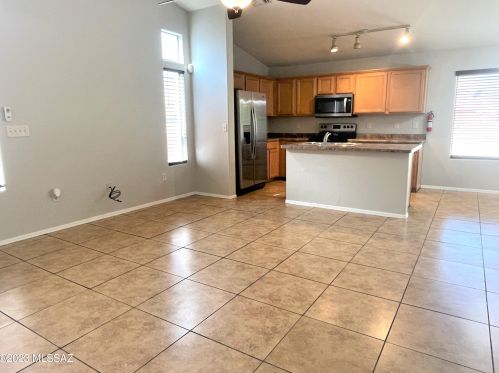 5964 Avenida Ribero, Tucson AZ  85706-5088 exterior