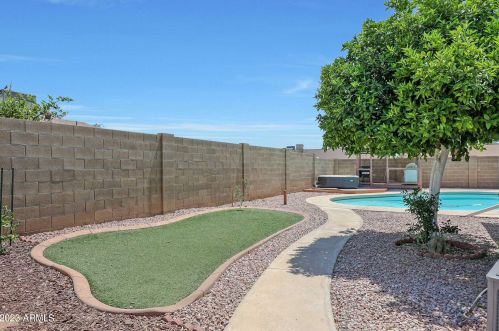 18811 12th Ave, Phoenix AZ  85027-5514 exterior