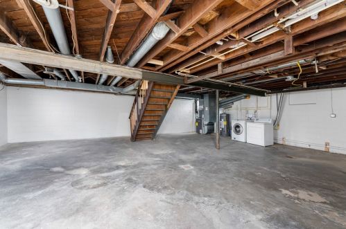 111 Sycamore Dr, Pittsburgh PA  15235-1965 exterior