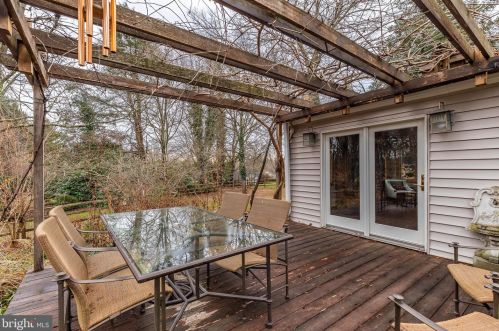 220 Media Sta Rd, Media PA 19063-4749 exterior