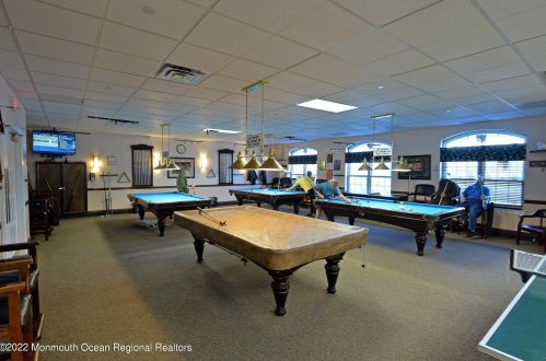 2 Arcadia Dr, Lakehurst NJ 08759-6160 exterior