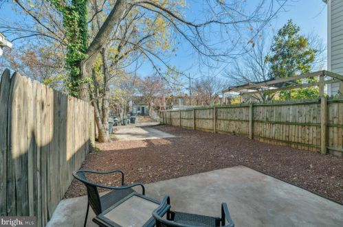 1187 46th Pl, Washington DC  20019-4939 exterior