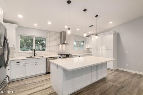 3041 Elm St, Phoenix AZ  85016-5036 exterior