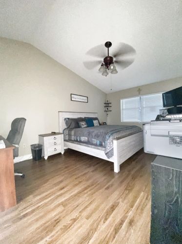 3826 Kocerik St, Fort Pierce FL 34953-3961 exterior