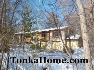 14900 Peteler Ln, Hopkins, MN 55345-5738